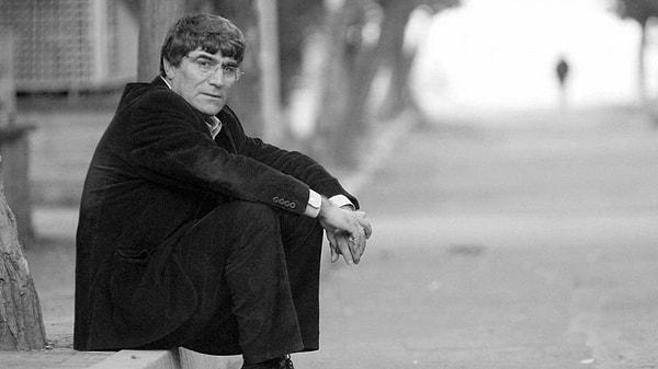 Dink'in uğradığı suikast Türkiye'nin gündemine bomba gibi düştü. Türkiye ile birlikte tüm dünyada da Hrant Dink'e düzenlenen suikasta ilişkin haberler paylaşıldı.