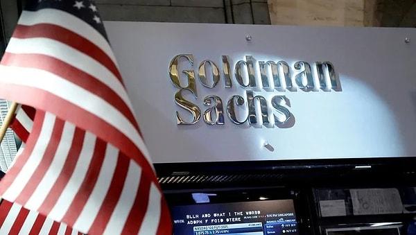 TCMB'nin şu anki iletişimine bakıldığında, Bankanın bu ay politika faizini 250 baz puan artırarak yüzde 45'e çıkaracağı öngörüsünde bulunulan raporda, Goldman Sachs'ın politika faizine ilişkin önceki tahmininin yüzde 42,5 olduğu anımsatıldı.