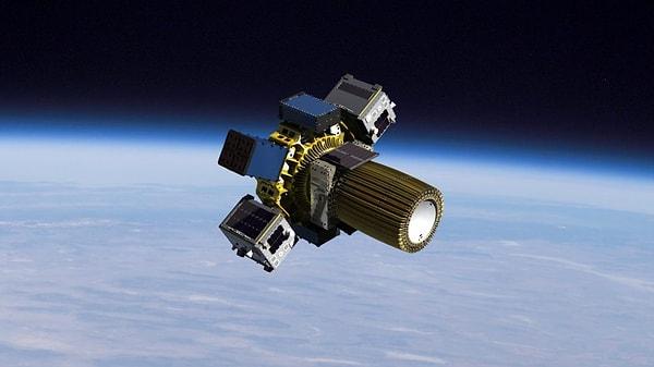 Fergani, ikinci olarak da "uzay otobüsü" olarak tanımlanan ve uyduları istenilen yörüngelere taşımak için kullanılan Yörünge Transfer Araçları üzerinde çalışmalarını sürdürüyor.