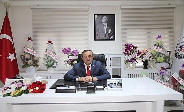 Şavşat ilçesinin CHP’li Belediye Başkanı Nihat Acar, partisinden istifa etti.