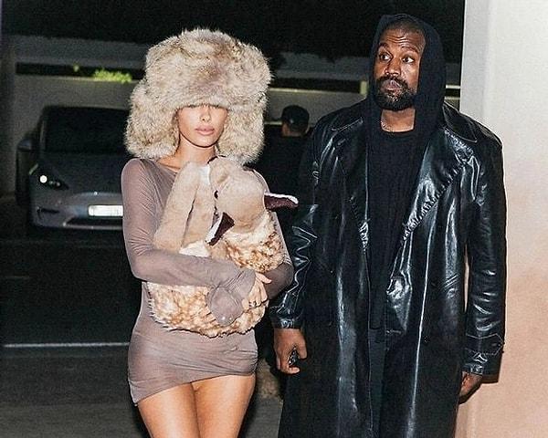 8. Her hareketi sansasyon yaratan Kanye West ve Bianca'nın birbirinden tuhaf paylaşımları hepimizi şaşırtmaya devam ediyor. Sosyal medyada yeniden görenleri afallatan Kanye West, eşi Bianca'nın sayısını unuttuğumuz nude'larını yayınlayınca ortalık karıştı.