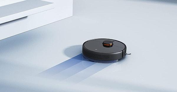 5. Xiaomi Mi Robot Süpürge Mop 2 Ultra, ev işlerini hallederken siz de yatağınızda kahvenizi yudumlayabilirsiniz.