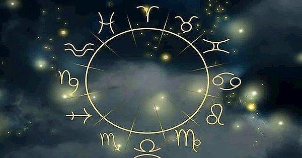 Sezenceastroloji adlı astrolog, sık sık Twitter hesabından yaptığı paylaşımlarla burçlarla ilgili yorumlarda bulunuyor ve bilgilendirme yapıyor.