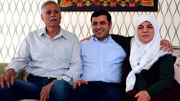 Uzun süredir cezaevinde bulunan Selahattin Demirtaş’ın annesi Sadiye Demirtaş, rahatsızlığı sebebiyle hastaneye kaldırıldı.