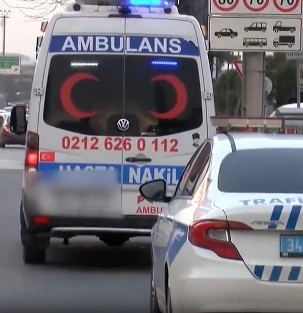 Hastası olmayan ve zorunlu haller dışında geçiş üstünlüğünü kullanan ambulans sürücüsüne ise 690 lira para cezası uygulandı.