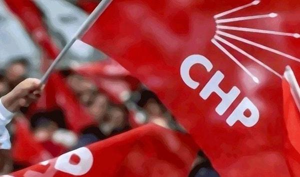 Öte yandan, CHP, aday belirleme çalışmaları nedeniyle bugün saat 09.00'dan itibaren 2 gün parti genel merkezine ziyaretçi alınmayacağını açıkladı.