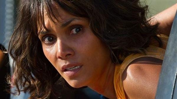 Halle Berry, Mothership filminde kocası aniden kayıplara karışan korkusuz bir kadını canlandıracaktı.