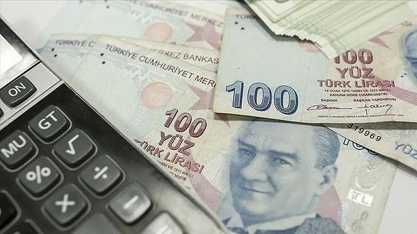 Öztunç'un açıklamalarına göre, Türkiye’de işçiler Aralık 2023’te patronlardan yüzde 322 daha fazla vergi ödedi.