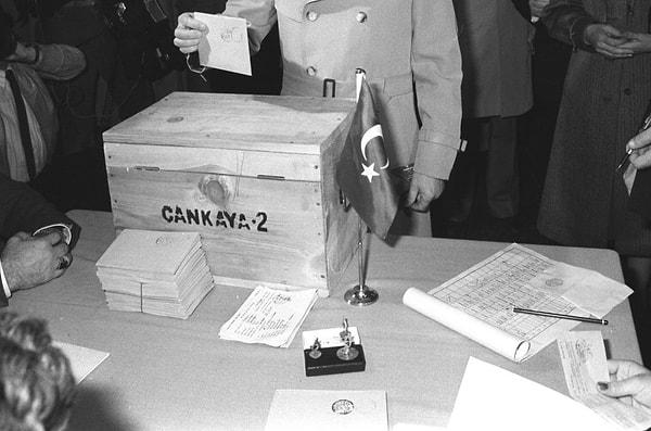 5. Türkiye'nin ilk erken seçimi hangi tarihte gerçekleştirilmiştir?