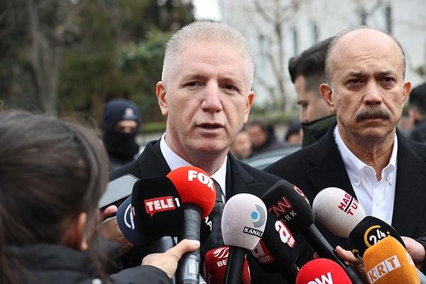 İstanbul Valisi Davut Gül, olay yerine gelerek incelemelerde bulunmasının ardından gazetecilerin sorularını yanıtlamıştı.