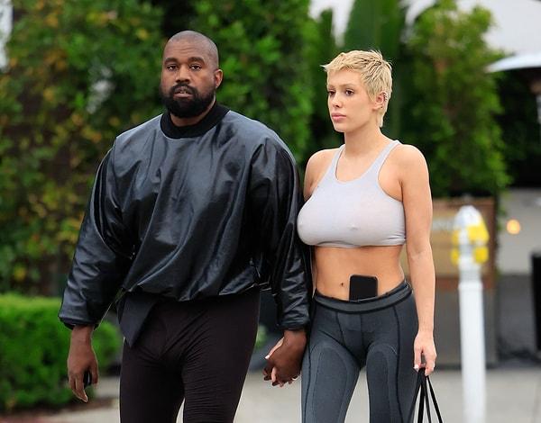Kanye West ve Bianca Censori çiftini duymayan yoktur diye düşünüyoruz. İkili, hem kıyafetleriyle hem de ilginç magazin skandallarıyla sık sık adlarından söz ettiriyorlar.