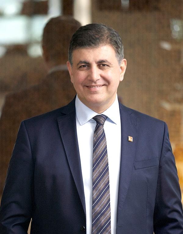 MYK'nın ardından Parti Meclisi (PM) toplantısına geçildi. Toplantıda, İzmir Büyükşehir Belediye Başkan adayının Cemil Tugay olmasına karar verildi.