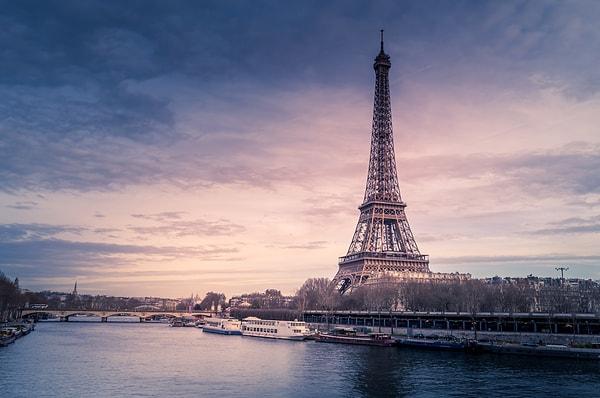 8. Eyfel Kulesi - Fransa, Paris. 312,12 metre (1889-1929)