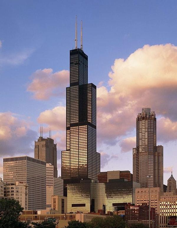 4. Willis Kulesi - ABD, Chicago, 442,04 metre (1973-1996)