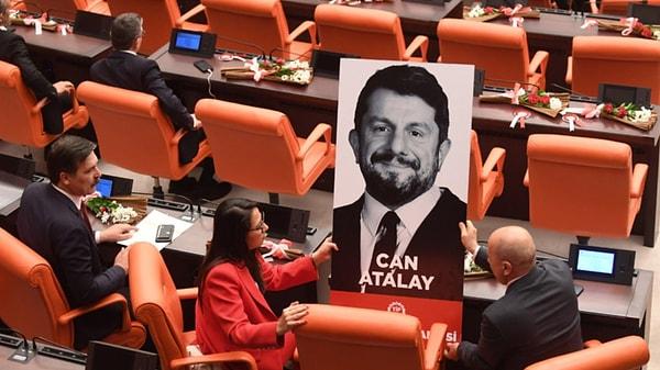 Hatay'da Türkiye genelinde aldığı oyun çok üstünde oy alan Türkiye İşçi Partisi, bu şehirden milletvekili kazanmayı başardı. Böylece Can Atalay'ın tahliye edilmesi beklenmeye başladı.