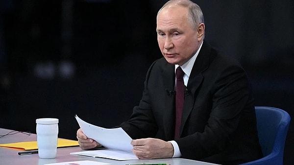 Rusya'da mart ayında yapılacak seçimlerde bağımsız aday olan Rusya Devlet Başkanı Vladimir Putin'in mal varlığı açıklandı. Putin'in varlıkları arasında yer alan mütevazi araçları dikkat çekti.
