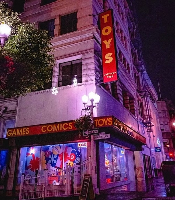 1938'de açılan ve San Francisco'nun en eski mağazası olan Jeffrey's Toys'un işletmecisi Luhn Ailesi birkaç yıldır yaşanan zorluklar nedeniyle 10 Şubat'ta kapatılcağını açıkladı.