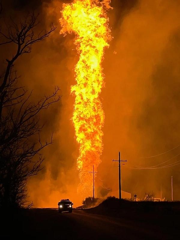 9. Oklahoma'da yanan boru hattı.