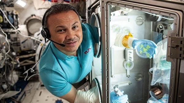 Gezeravcı, Uluslararası Uzay İstasyonu’nda bulunduğu süre zarfında Türkiye için önemli sayılabilecek deneyler yürüttü.