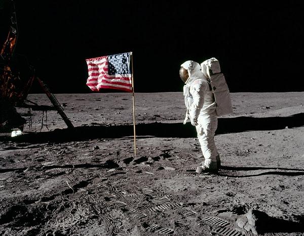 Gelelim Apollo 11'in maliyetine...
