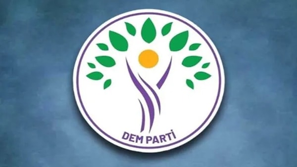 Halkların Eşitlik ve Demokrasi Partisi (DEM Parti) Merkez Yürütme Kurulu (MYK), Eş Genel Başkanlar Tülay Hatimoğulları ve Tuncer Bakırhan başkanlığında toplandı.