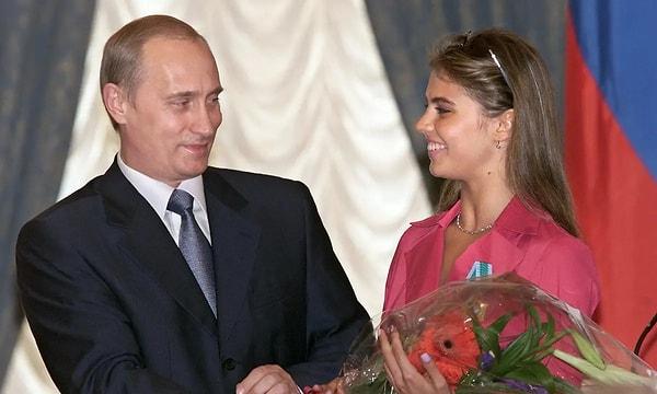 Sözcü'nün İngiliz medyasında yer alan bilgilerden aktardığı habere göre, Putin ile Kabaeva arasında soğukluk olduğu belirtildi. İngiliz medyasında yer alan 'Putin'in sevgilisi Rus liderin ilişkiye gireceği son kadın oldu' başlığında Kabaeva'nın ev hapsinde olduğu iddia edildi.