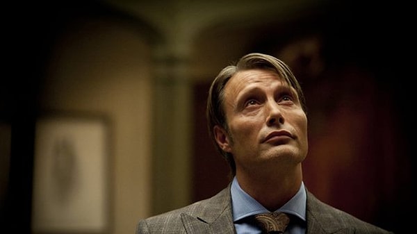 Mads Mikkelsen, uzun süren görüşmelerin ardından NBC'nin ünlü dizisi Hannibal'ın dördüncü sezonu hakkında umut verici bir açıklama yaptı.