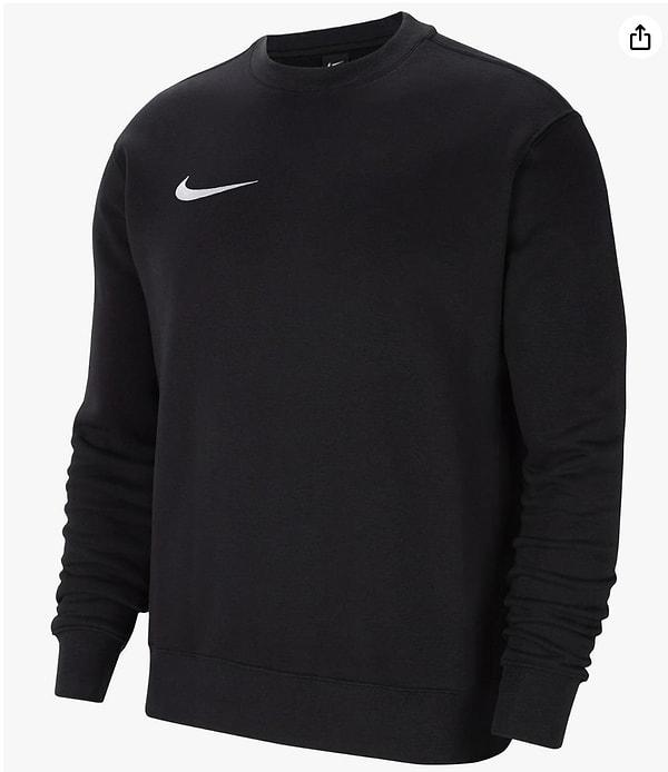 15. Nike Team Club 20 Crewneck Sweatshirt Erkek