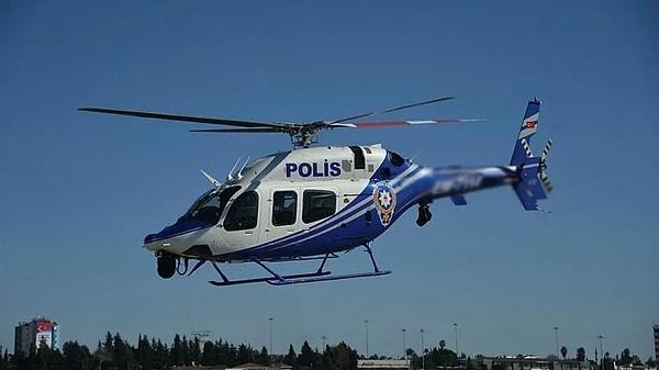 Maltepe Dragos sahilinden toplu olarak uygulama noktalarına geçen ve drone ile görüntülenen polis ekiplerine, ikinci aşamada polis helikopteri de eşlik etti.