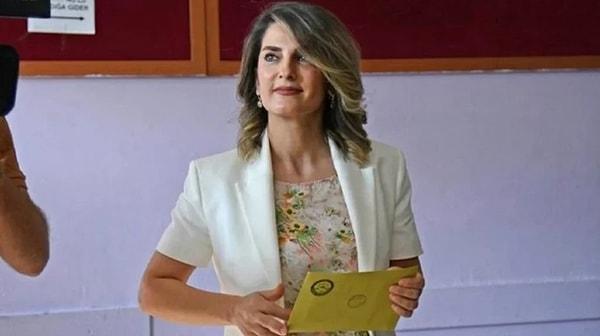 Tutuklu bulunan eski HDP Genel Başkanı Selahattin Demirtaş’ın eşi Başak Demirtaş, DEM Parti’den İBB adayı olmak istediğini açıklamıştı.