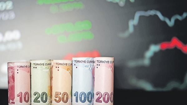 Türkiye'de tedavüldeki banknotların en büyüğü 200 TL olurken, 2021 yılında hızlanan enflasyondaki yükselişle banknot büyüklükleri ödemelerde yetersiz kalmaya başlamıştı.