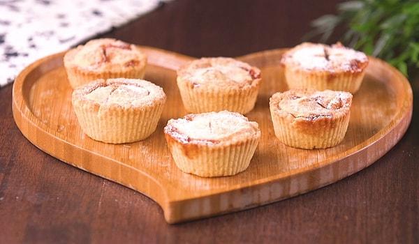Çilekli Muffin Tart Nasıl Yapılır?