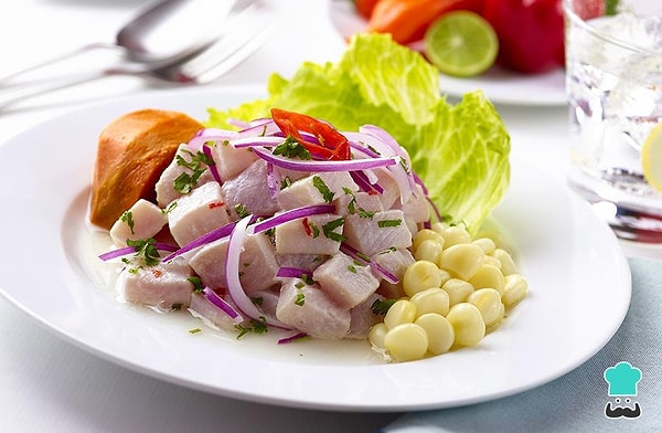 7. "Ceviche" isimli görseldeki yemek hangi ülkeye aittir?