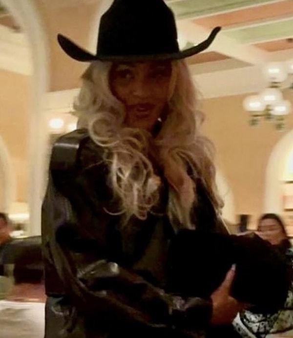 Ve tabii ki kraliçemiz Beyonce de Super Bowl için Las Vegas'ta: