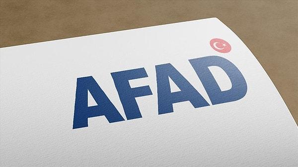 AFAD, farklı illerden çok sayıda arama kurtarma ekibini bölgeye yönlendirdi.