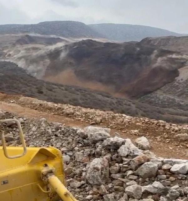 Erzincan'ın İliç ilçesinde bulunan ve Anagold Madencilik şirketi tarafından işletilen Çöpler Altın Madeni'nde bir toprak kayması meydana geldi.