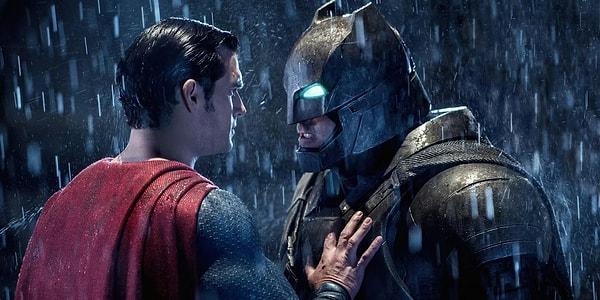 1. Batman ve Superman: Adaletin Şafağı