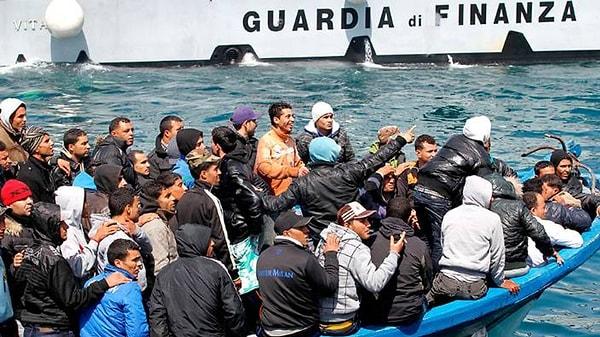BBC'nin İtalyan medyasından aktardığına göre,  Roma, Libya çıkışlı göçmenleri durdurmak için Ankara’nın bu ülkedeki nüfuzundan faydalanmayı amaçlıyor.