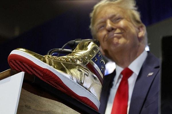 Ülkesinde gündemden düşmeyen isim, "Dünyanın en harika spor ayakkabısı" sloganıyla kendi kurduğu "Sneaker Con" markasını tanıttı.