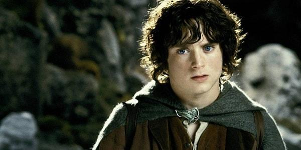 In The Lord of the Rings, Frodo doesn't know Legolas's name.