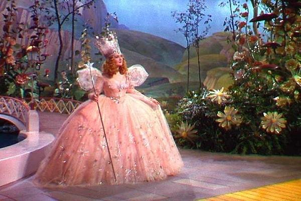 Glinda is the real villain in The Wizard of Oz.
