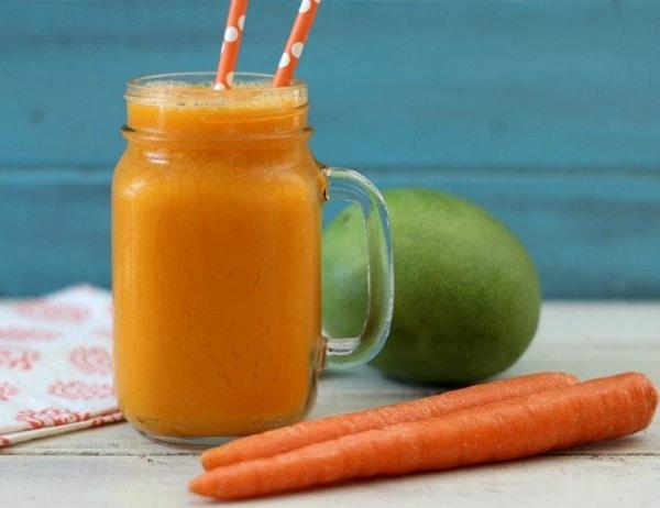 11. Güne pozitif başlama iksiri: Mango - havuç smoothie