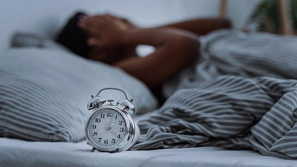 Daha önce yapılan araştırmalar akşam 22:00 ile sabah 04:00 arasının uyumak için en verimli saatler olduğunu ortaya çıkarmıştı.