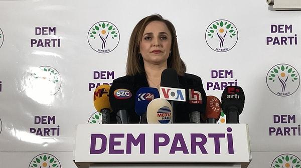 Sözcü TV canlı yayınına bağlannan DEM Parti sözcüsü Ayşenur Doğan ise "Başvurumuzu yaptık. Gecikme yok" ifadelerini kullandı.