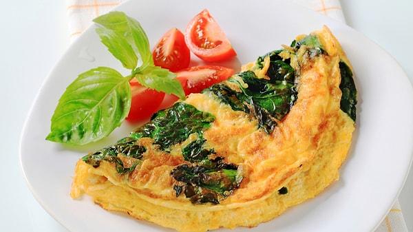 1. Güne merhaba omleti: Ispanaklı ve Domatesli 🍳