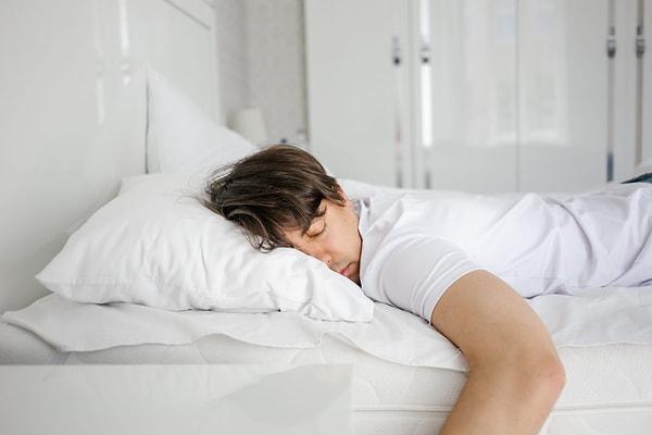 Sleep Positions Matter: How Your Sleeping Posture Affects Aging