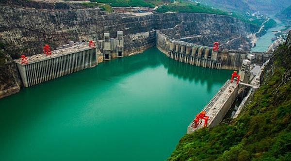 3. Çin'in gurur kaynağı olan Xiluodu Barajı'ndan bahsetmek istiyorum!