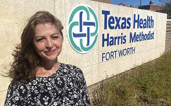ABD'nin Teksas Eyaleti'nde yaşayan 61 yaşındaki April Boudreau, akciğer kanseri teşhisi koyulduktan sonra aynı gün tedavi edildi.