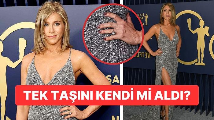 Friends Dizisinin Yıldızı Jennifer Aniston'ın Parmağındaki Yüzük Yeni Aşk İddialarını Alevlendirdi