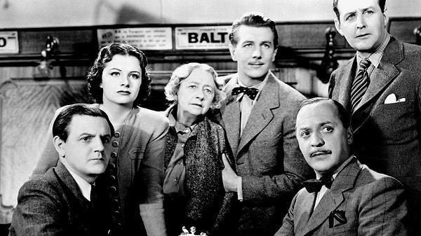10. The Lady Vanishes (1938)